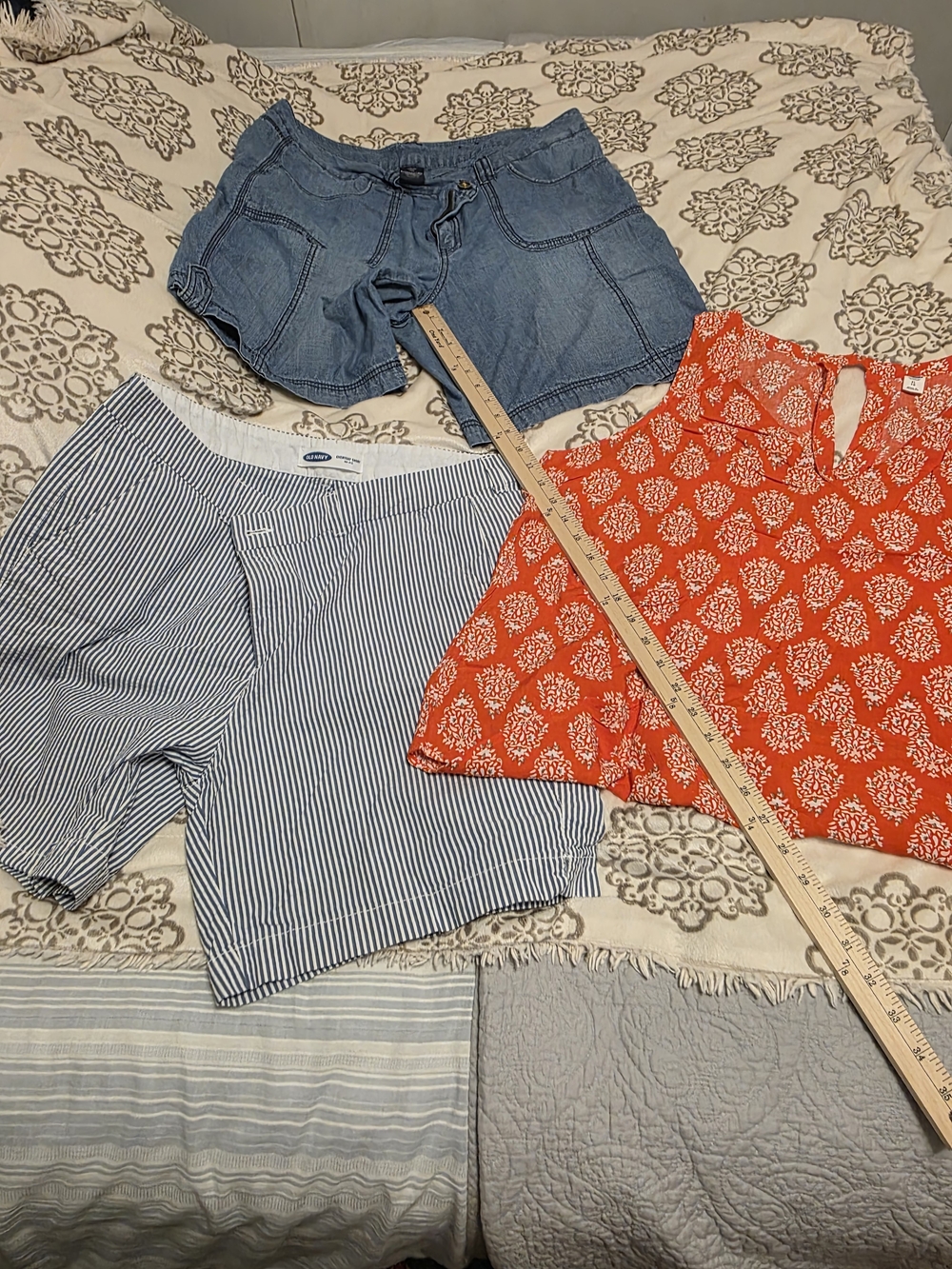 Faded Glory Denim Blue Shorts,Old Navy Shorts And Top